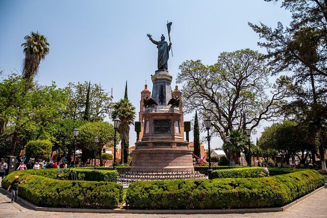 Dolores Hidalgo & Sanctuary of Atotonilco - Dolores Hidalgo: Independence Church Square and town walks