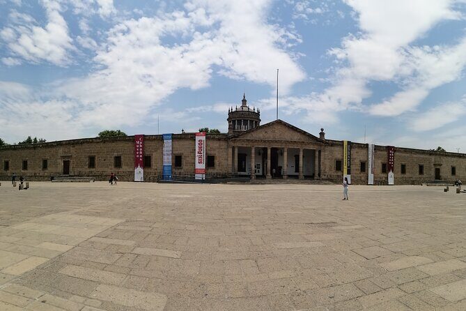 Downtown Guadalajara and Tlaquepaque Tour - Who should book this tour (and who might want something else)
