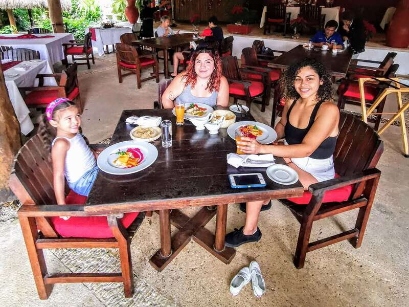 Dzibanche & Kohunlich Mayan Archeology Tour & 3 course Meal - Kohunlich at midday: guided walking, strong atmosphere, and possible monkey sightings