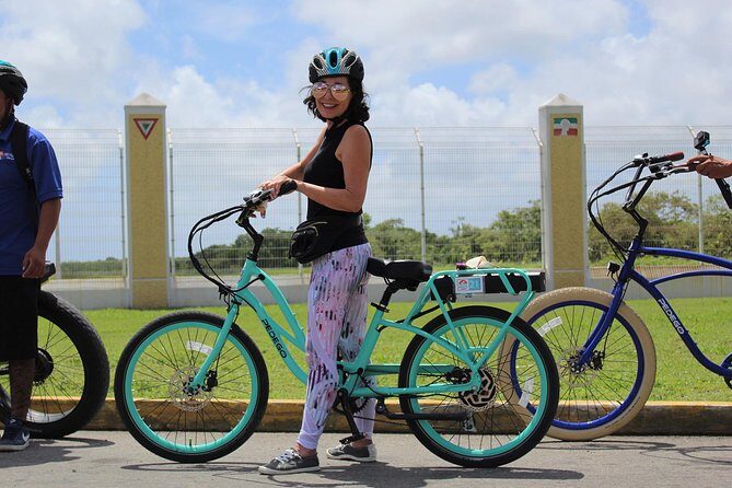 E-Bike City Tour though Cozumel & Taco Tasting Tour - Ice Cream Tasting: The Sweet Stop to Watch For