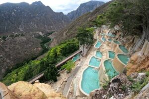 Early & Express Tolantongo Hot Springs - Pickup Windows, Meeting Point, and the Van Ride Reality