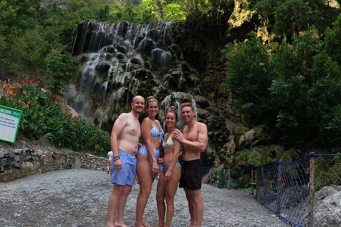 Early & Express Tolantongo Hot Springs - Breakfast Inside the Park: Useful Fuel, With a Caution