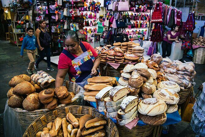 Earth, Corn & Fire: Tasting the Roots of Oaxacan Cuisine - The Walk Between Markets: How You Get Your Bearings on Foot