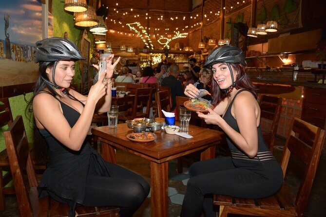 Ebikes & Taco Tour - Parroquia de Nuestra Senora de Guadalupe: getting oriented first