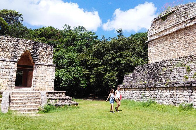 Ek Balam Ruins and Cenote Maya Park Day Trip from Playa del Carmen - Transportation comfort: what to expect in the van
