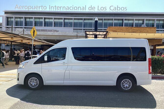 Elevate Your Journey with Full Service Affordable Transport - On the Drive to Cabo: Climate-Controlled Comfort and Free Cold Drinks
