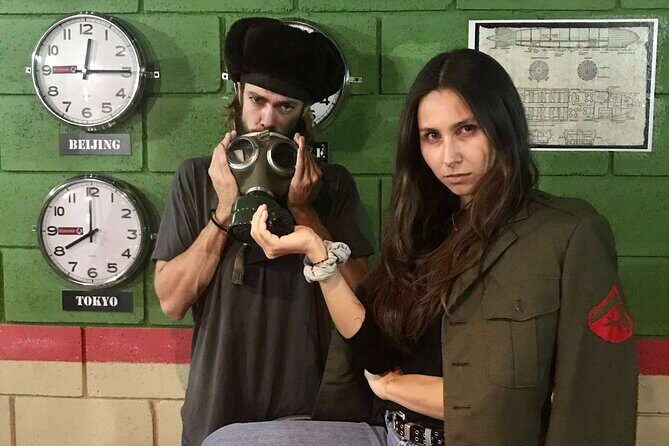 Escape Room in Guadalajara: Save the World in a Bunker - The Bunker Mission: What the 60 Minutes Actually Feels Like