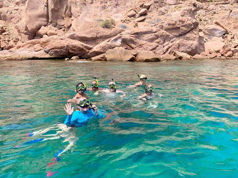 Espiritu Santo Island: Snorkeling Sea Lion Adventure - Meeting at Muelle Fiscal: What the Morning Feels Like