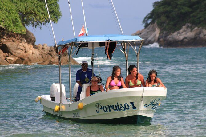 Exclusive 7 bays of Huatulco by Panga Boat or Yacht. - Santa Cruz Bay and the Holy Cross pirate tale