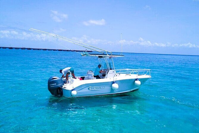 Exclusive Private Boat to El Cielo - Towels, sunscreen rules, and other day-of gotchas