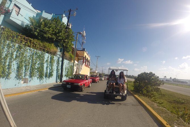 Exclusive Sailing Isla Mujeres. Top tour! - Isla Mujeres Beach Club: Lunch, Drinks, and a Simple Plan for 3 Hours
