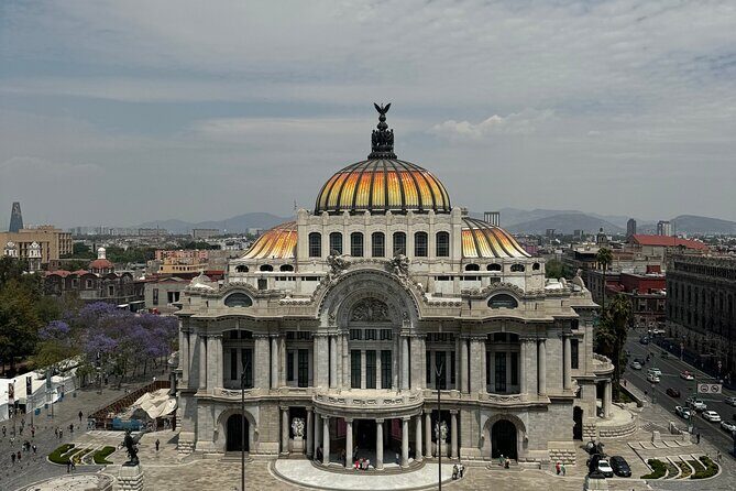 EXCLUSIVE TOUR to Palacio de Bellas Artes - small groups - Quick highlights for Palacio de Bellas Artes (small group, English)