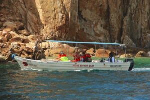 Explore Los Cabos City Tour, Glass-Bottom Boat Ride, Lunch and Shopping! - First big win: the Cabo San Lucas glass-bottom boat ride