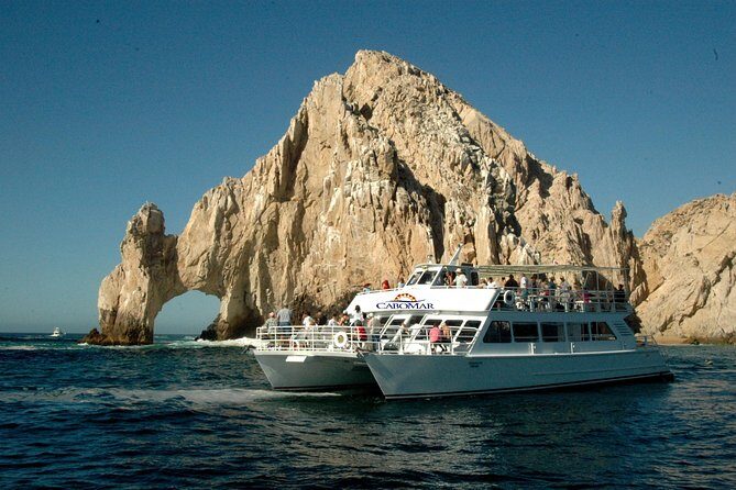 Fiesta Dinner Cruise in Cabo with Dinner - Lands End, Close Up: The 30-Minute Arch Stop