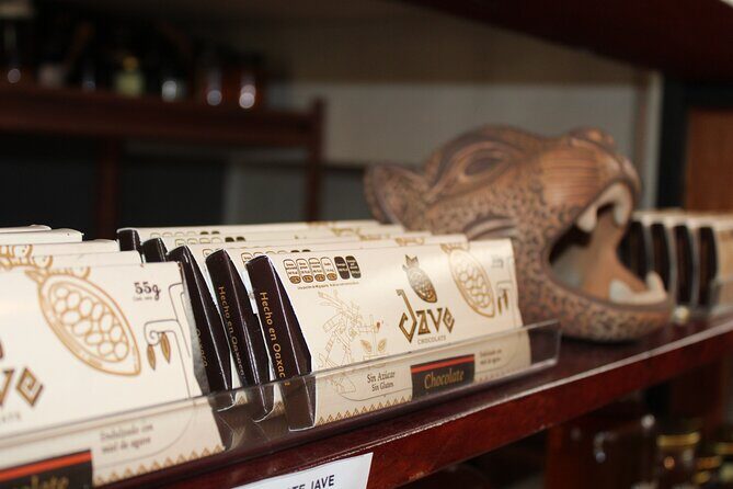 Fine Mexican Chocolate Tasting: A Sensory Luxury Journey - The welcome chocolate sets the tone (modern presentation, ancient roots)