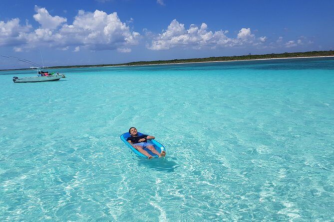 "First Lady" Private Snorkel & El Cielo Sandbar Combo - Fishing on This Combo: What You Should Expect Today