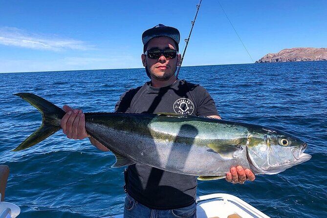 Fishing Day with Local Fishermen in Loreto - The fishing day flow: from local know-how to seasonal targets