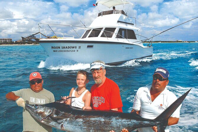 Fishing Tour & Beach Club In Riviera Maya - Crew coaching: what actually helps you catch fish
