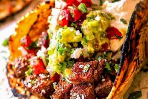 Flavors of Mexico City: A Tasty Urban Expedition - Meeting at Palacio de Bellas Artes and walking the historic center