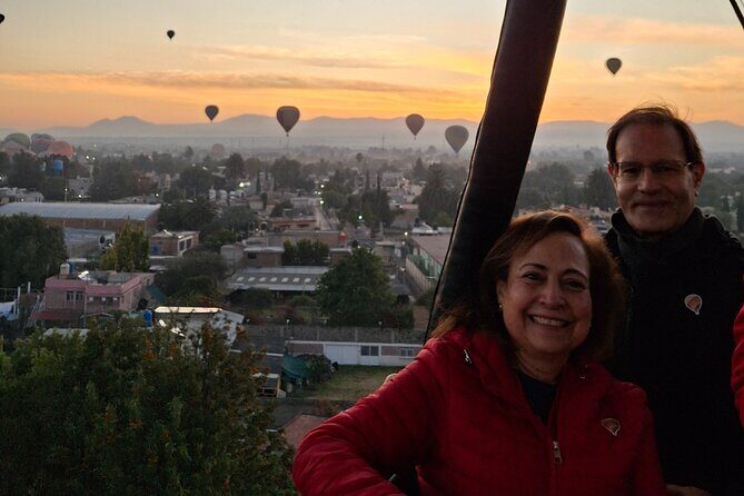 Flight in Globe, visit archaeological area, breakfast and transport - Pulque and Mezcal Workshops: Tastings With Context
