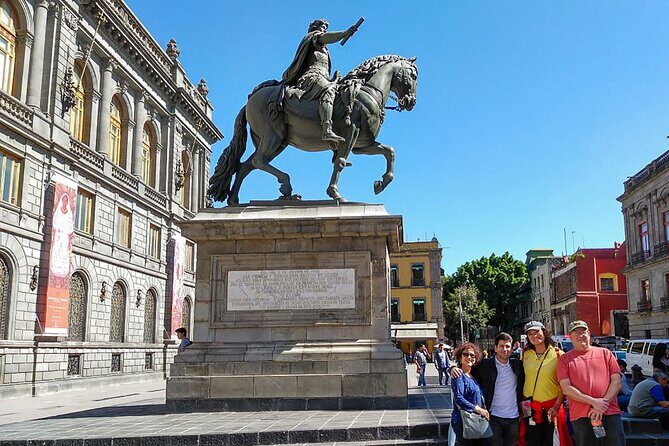 Food and Historic Walking Tour: Private Tortilla Crawl in Mexico City Downtown - Palacio de Bellas Artes: early 20th-century grandeur with street-level context