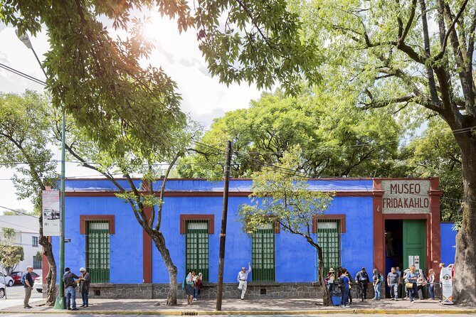 Frida Kahlo's House, Coyoacan and Xochimilco - All Day Tour - Price and value: where the $98 pays off