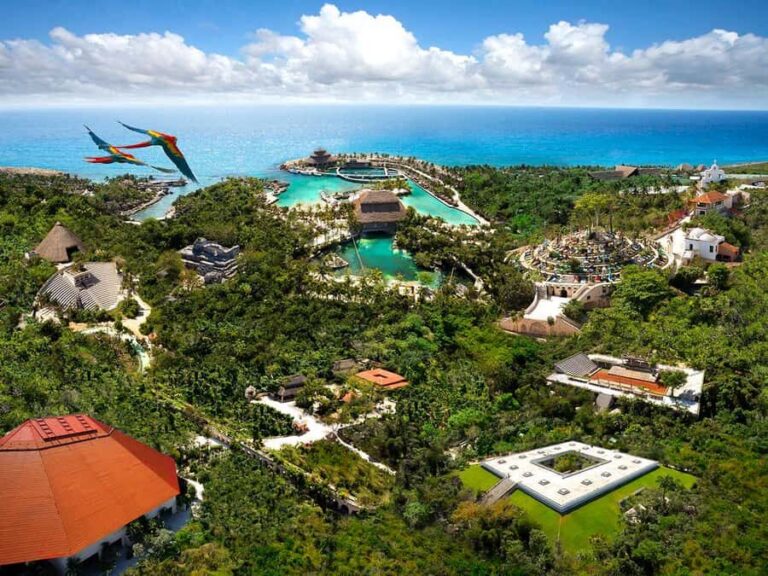 From Cancun: Complete Combo to Xcaret Park! - Price and value: what $165 per person really buys