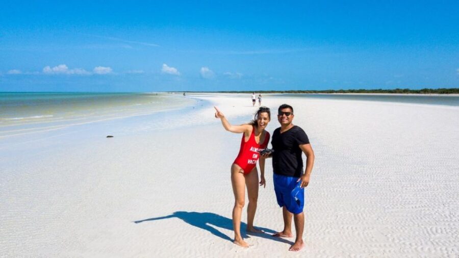 From Cancun or Puerto Morelos: Holbox Boat Tour with Lunch - Punta Mosquito: photos, guided time, and where lunch fits into the motion