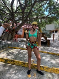 From CDMX: Hot springs and thermal baths in Tolantongo caves - Getting there from CDMX: a long ride that’s made easier