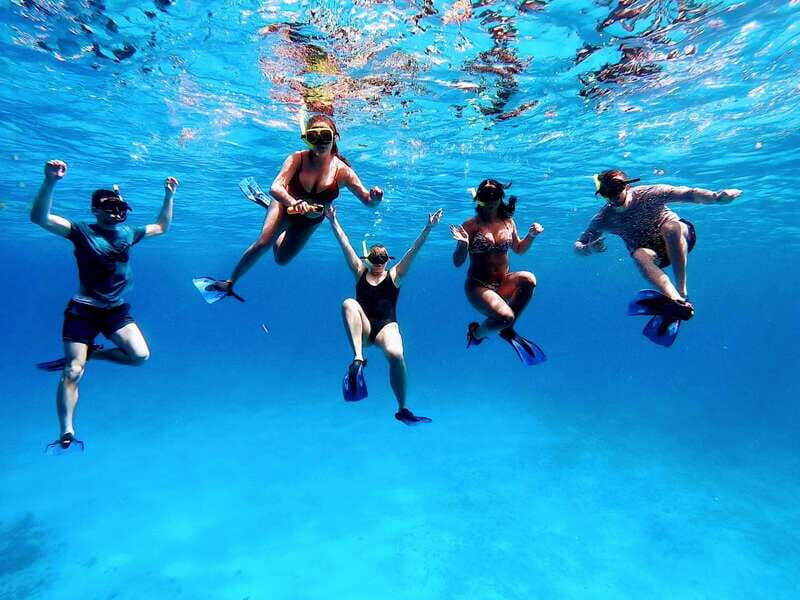 From Cozumel: 3 Reefs Boat Tour with Drinks and Snorkeling - Playa el Cielo: white sand, clear water, and the stingray-feeling moment