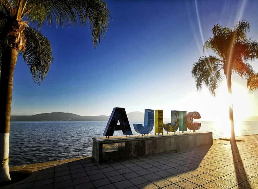 From Guadalajara: Chapala Lake & Ajijic Tour - From Guadalajara to Chapala: where the day starts