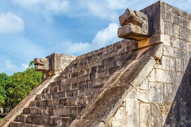 From Merida: Chichen Itza Tour, Izamal, Cenote Ik Kil and Food - Ik Kil cenote: what you actually need for the swim