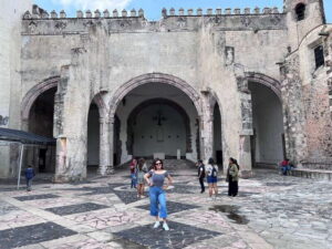 From Mexico City: 10-Hour Cuernavaca and Taxco Tour - Recinto de la Catedral in Cuernavaca: what to look for in the old cathedral complex