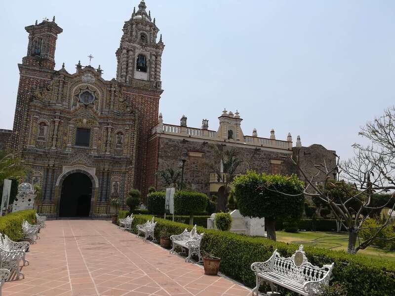 From Mexico City: Cholula Pyramid & Puebla Small Group Tour - Calle de los Dulces: your final stroll, your snack plan