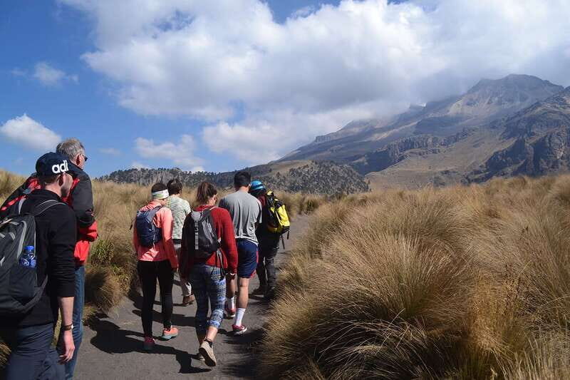 From Mexico City: Hike Iztaccihuatl Volcano with an Alpinist - Itinerary Breakdown: Times, Stops, and What Each Moment Gives You