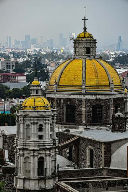 From Mexico City: Tour of Teotihuacan and Basilica of Guadalupe - Guadalupe Basilica: more than a photo stop