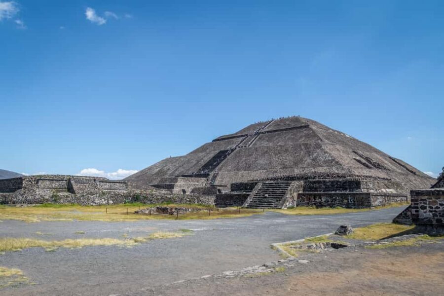 From Mexico City: Tour of Teotihuacan and Basilica of Guadalupe - Tlatelolco context: Mexico City history beyond the obvious