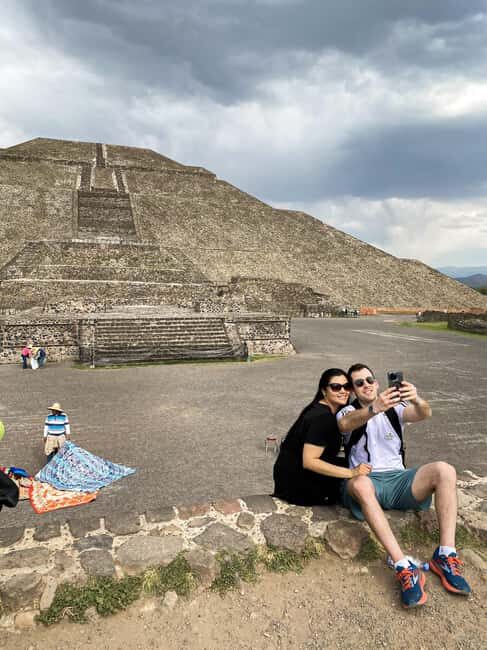 From Mexico City: Tour of Teotihuacan and Basilica of Guadalupe - Lunch option: when it helps and when it might not