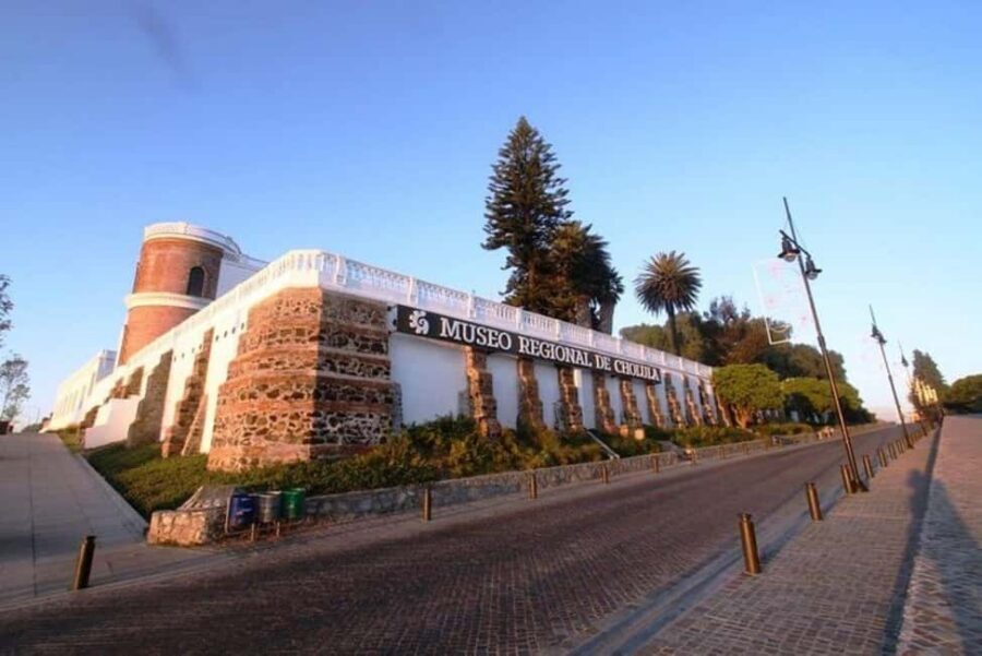 From Puebla: Guided Tour of Cholula - Sanctuary of Our Lady of Remedies and the San Gabriel Convent: why this place matters