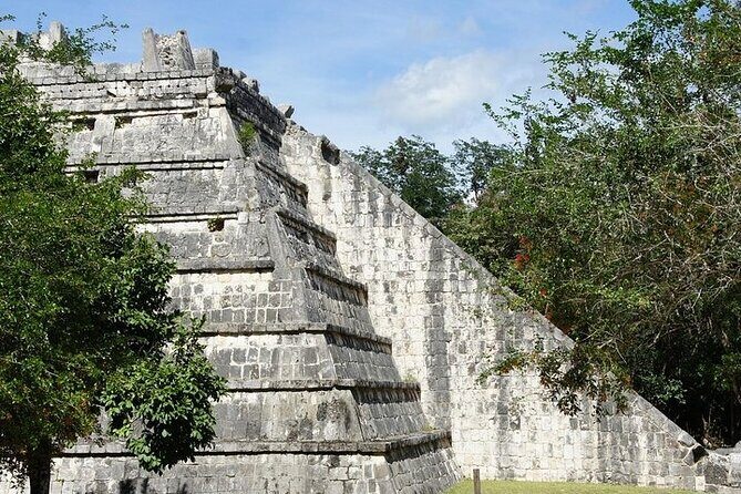 Full-Day Chichen Itza, Coba, cenote Ik Kil and Tulum Private Tour - Cenote Ik Kil Swim and Buffet Lunch: What You’ll Do and What to Bring