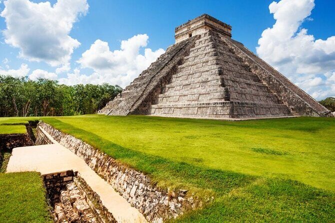 Full day Chichen Itza Tour with Valladolid and Cenote Experience - Transport From Cancun: Start at 7:00 AM and Plan for the Road