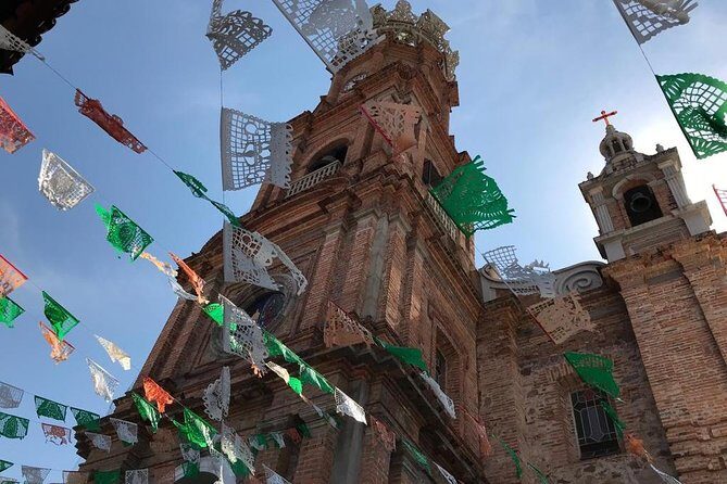 Full-Day Puerto Vallarta City Highlights Tour - Entering Puerto Vallarta with a guided route (not a map and hope)