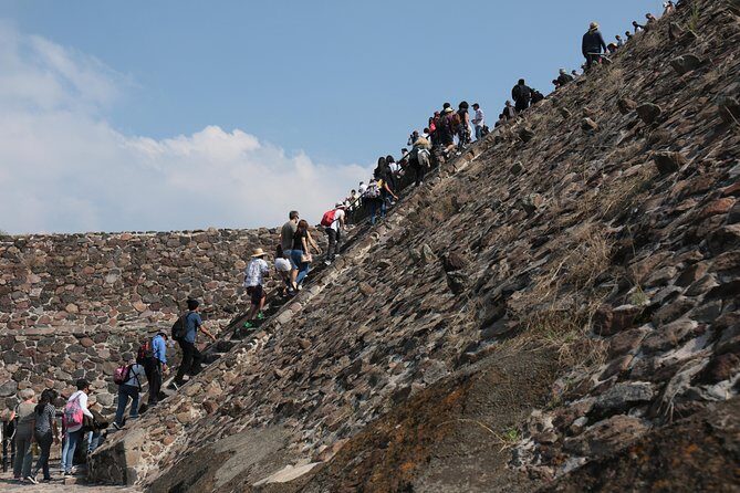 Full-Day Teotihuacan Hot Air Balloon Tour from Mexico City Including Transport - What Happens Right After You Land