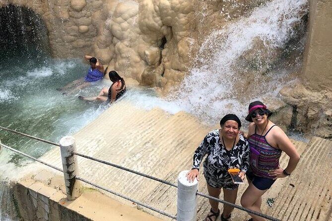 Full Day to Grutas de Tolantongo with All Inclusive - Comfort on the road: blanket, pillow, and mask (bring a backup just in case)