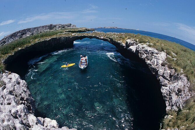 Full Day Tour Isla Marietas with Meals and Open Bar - Meals and Drinks on a Boat: What Breakfast, Lunch, and the Open Bar Feel Like