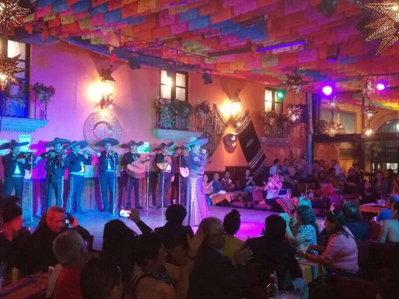 Garibaldi by Night - Mexico City - Language and Group Size: What Shared Really Means