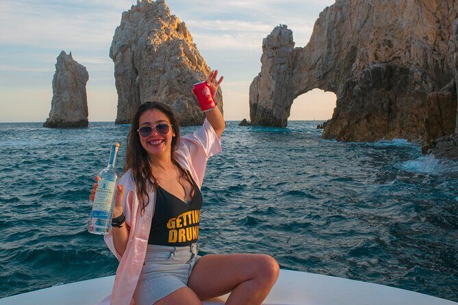 Glass-bottom boat tour to the Arch + beach time - Rocks and ocean split vibes: the peninsula-shaped landmark and the two-ocean divider