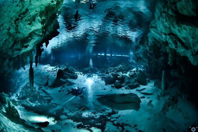 Go for 2 dives in cenote Dos ojos for certified divers - Timing, effort, and what to bring for an easier day