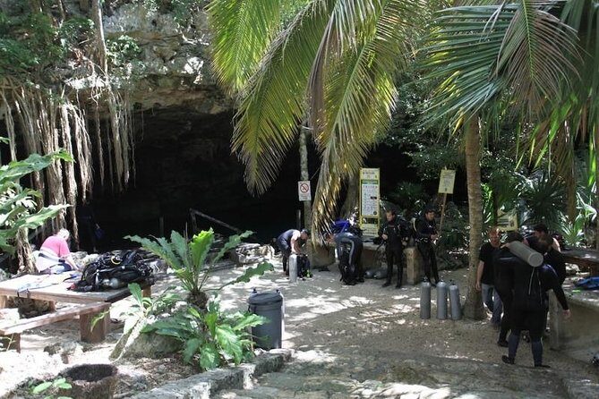 Go for 2 dives in cenote Dos ojos for certified divers - Who this is for (and who should reconsider)