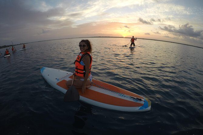 Golden Hour at Mariscal Lagoon: A Sunset to Remember - What you need to bring (and what you don’t) for an easy outing